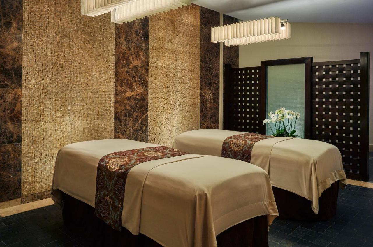 Four Seasons Hotel Doha Exterior foto The Spa at The Westin