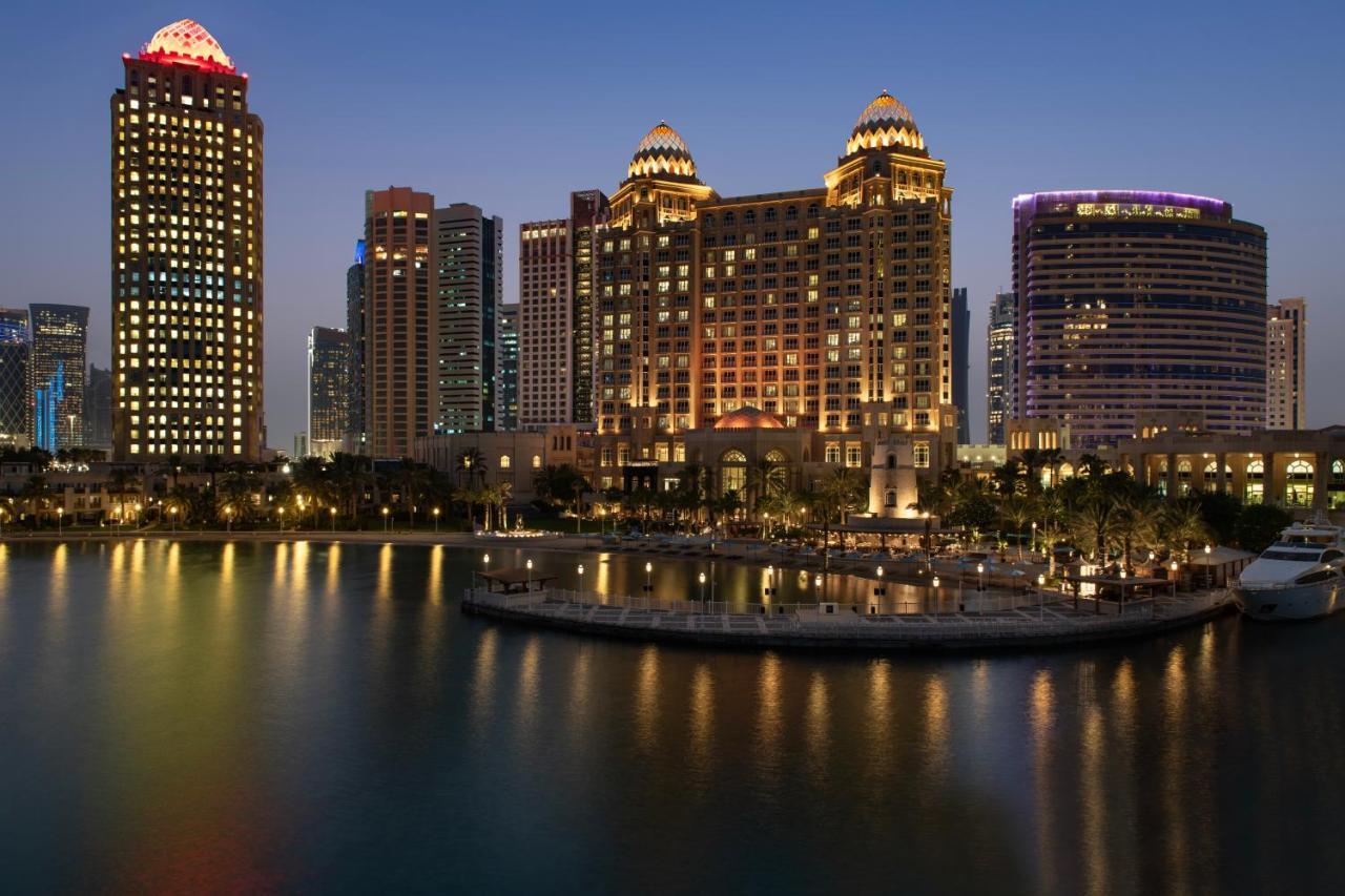 Four Seasons Hotel Doha Exterior foto The Fairmont Dubai