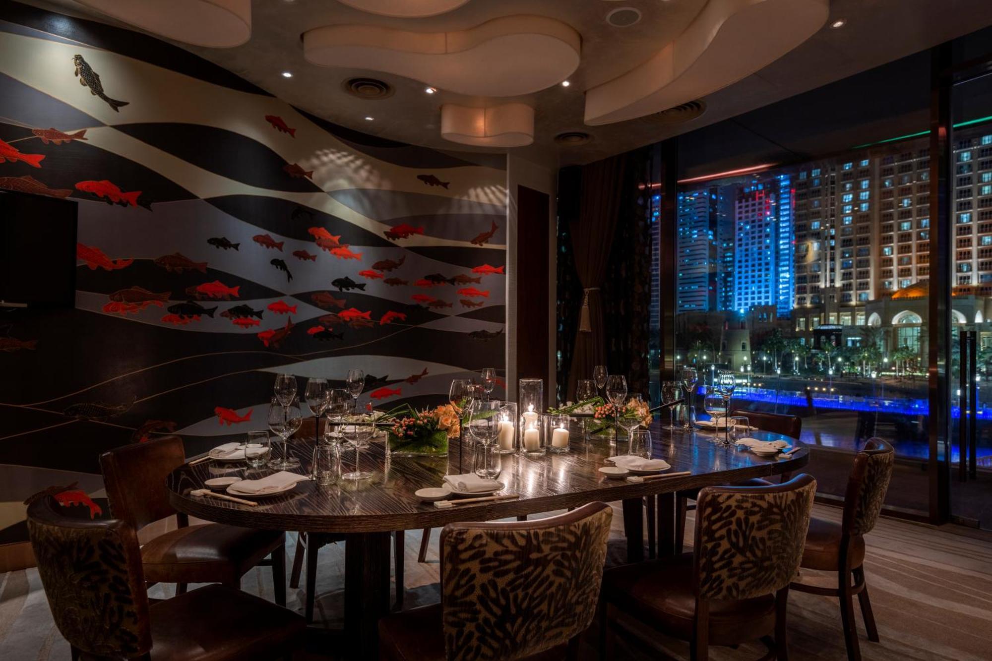 Four Seasons Hotel Doha Exterior foto Private dining room at the restaurant