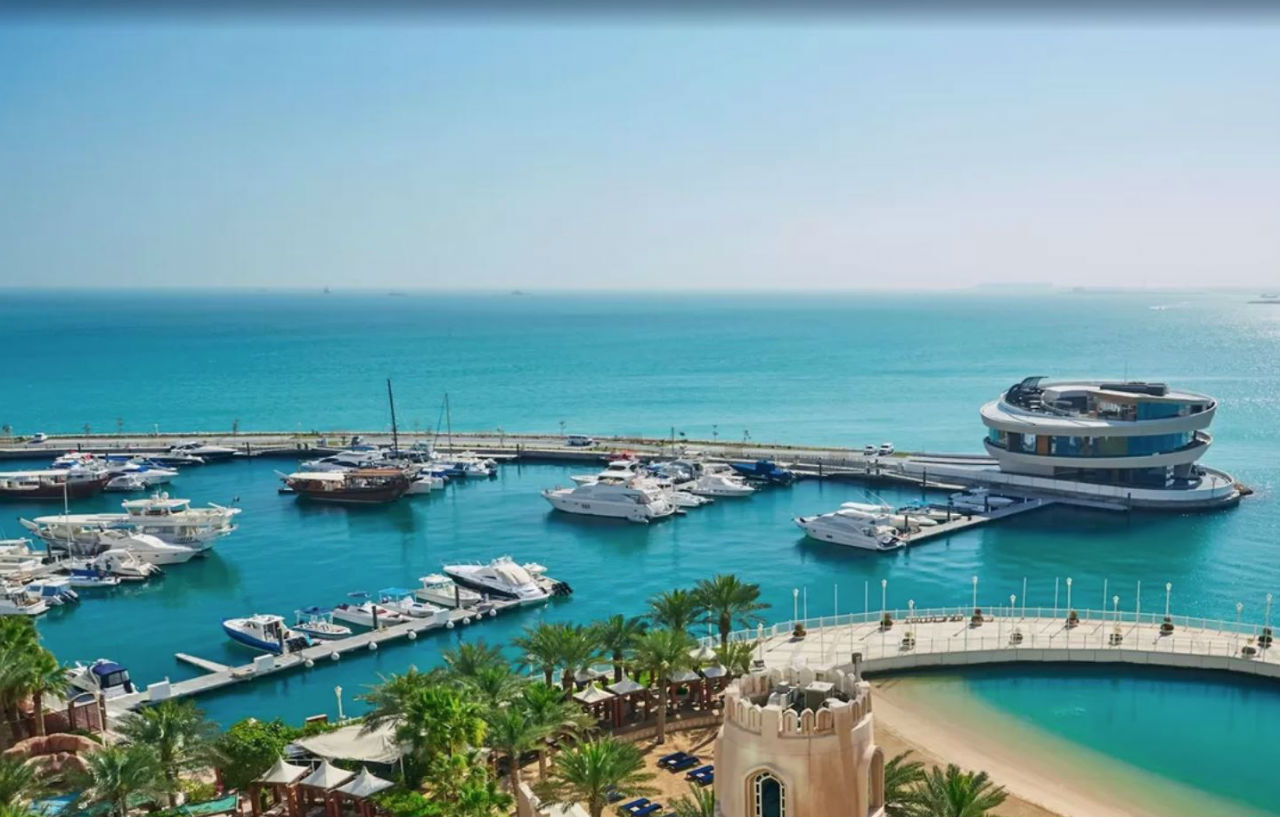 Four Seasons Hotel Doha Exterior foto The Marina